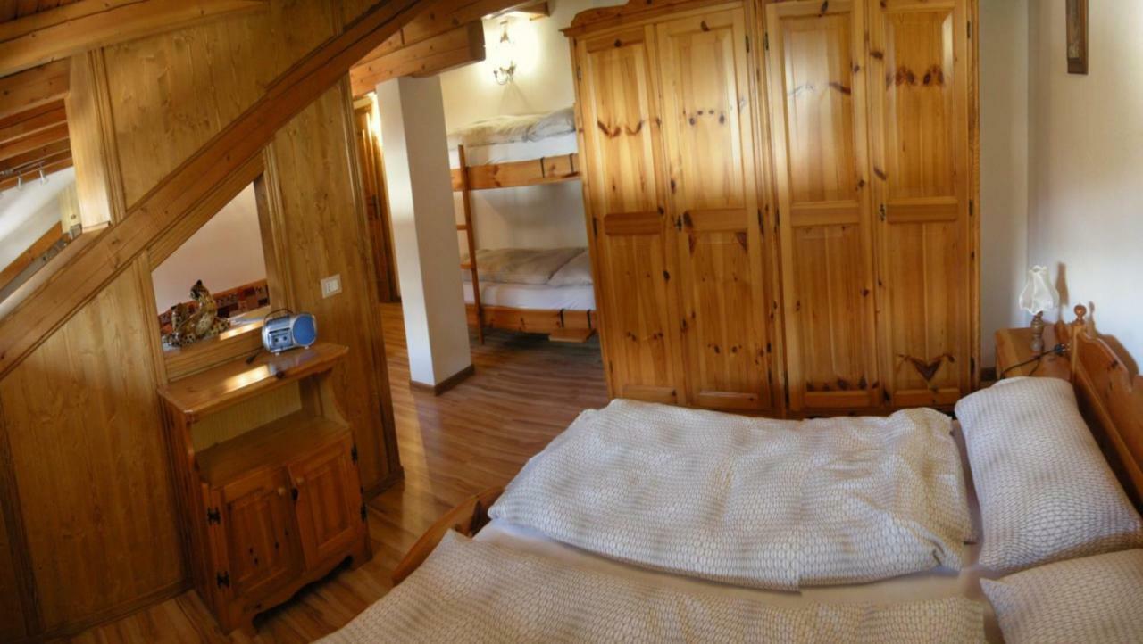 La Pineta Apartment 파돌라 외부 사진